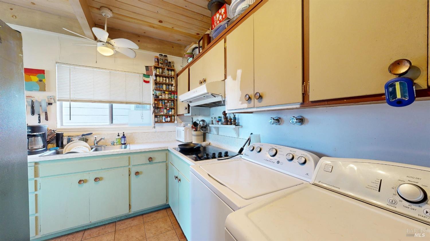 215 Picnic Avenue San Rafael, CA 94901 - Photo 16 of 74