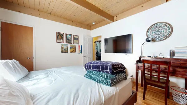 $2,000,000 | 215 Picnic Avenue, San Rafael, CA 94901