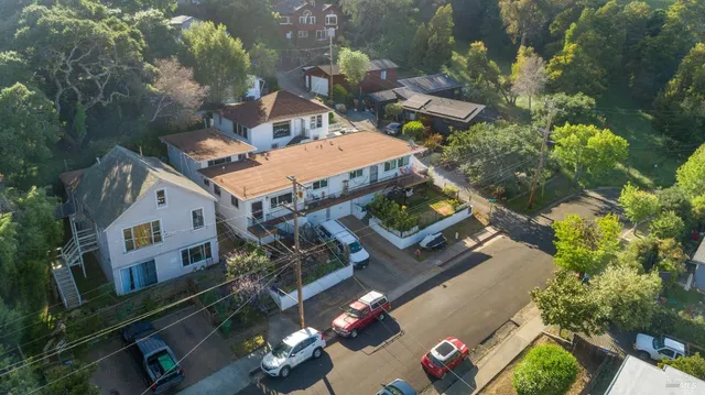 $2,000,000 | 215 Picnic Avenue, San Rafael, CA 94901