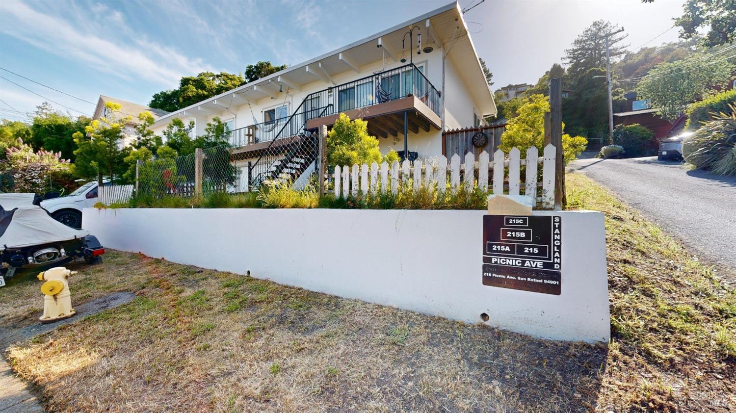 215 Picnic Avenue San Rafael, CA 94901 - Photo 6 of 74