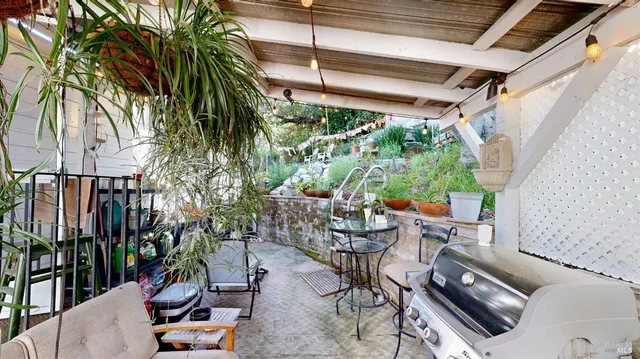 $2,000,000 | 215 Picnic Avenue, San Rafael, CA 94901