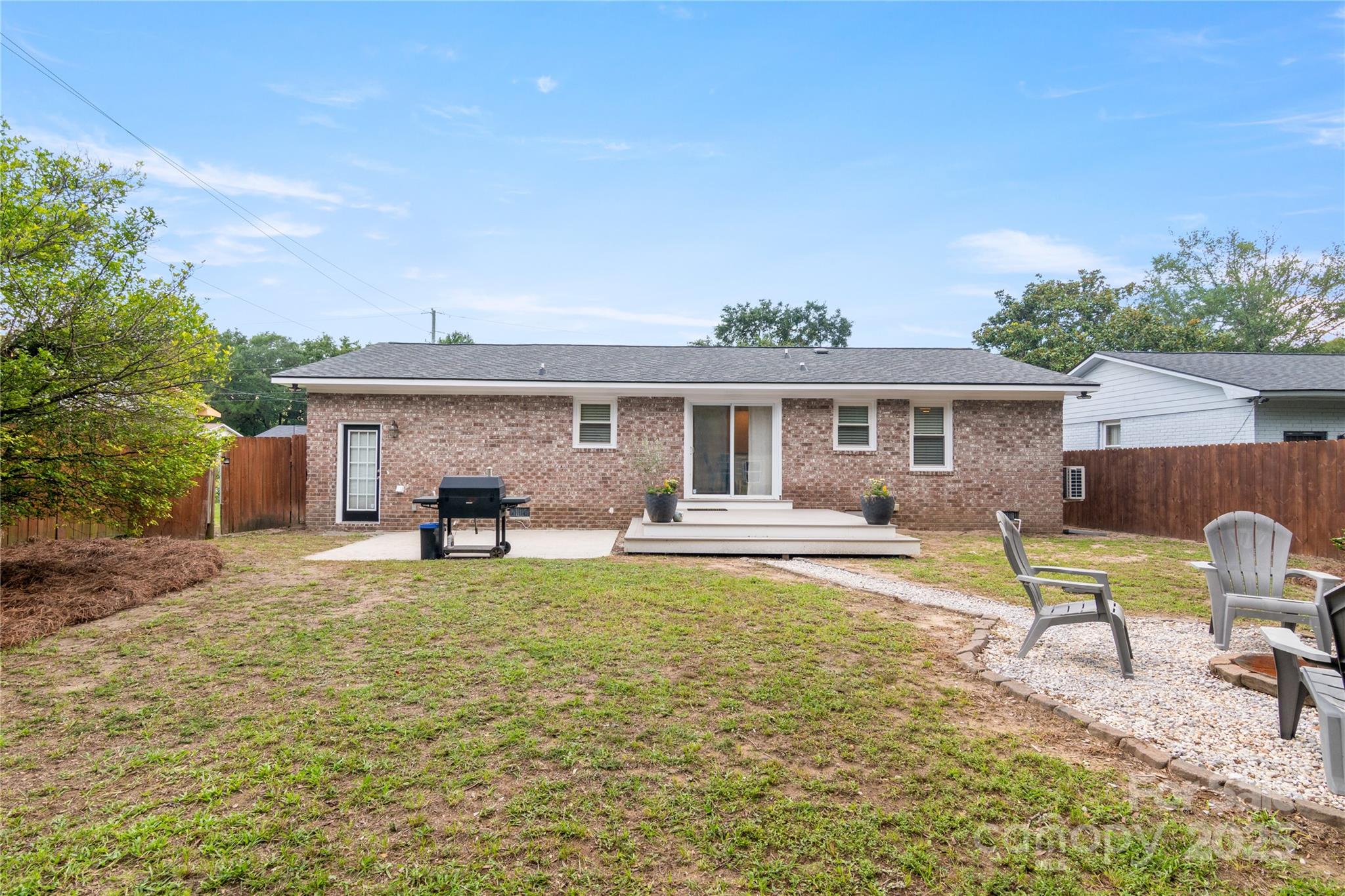 1547 Seacroft Road Charleston, SC 29412 - Photo 30 of 34 Gallery Image 30