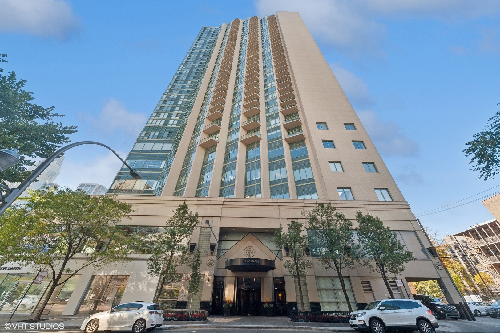 111 West Maple Street, Unit 909 Chicago, IL 60610 - Photo 1 of 23