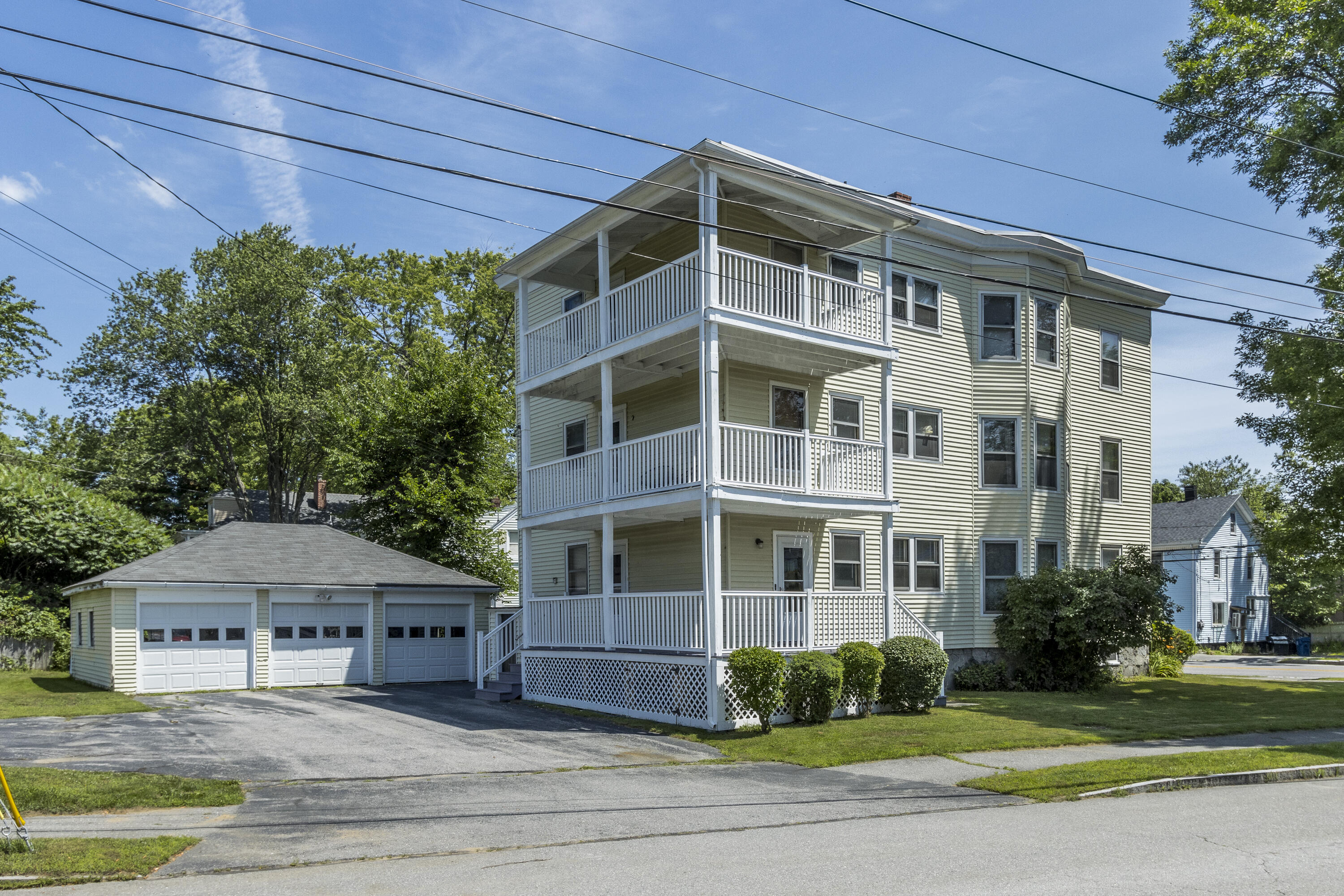 152 Allen Avenue Portland, ME 04103 - Photo 2 of 67 20240703JS-71002