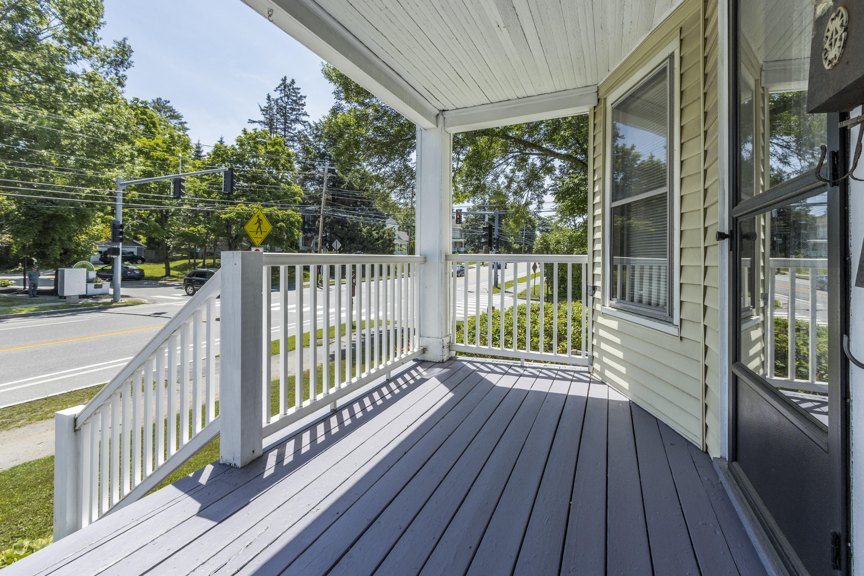 152 Allen Avenue Portland, ME 04103 - Photo 5 of 67 20240703JS-71009