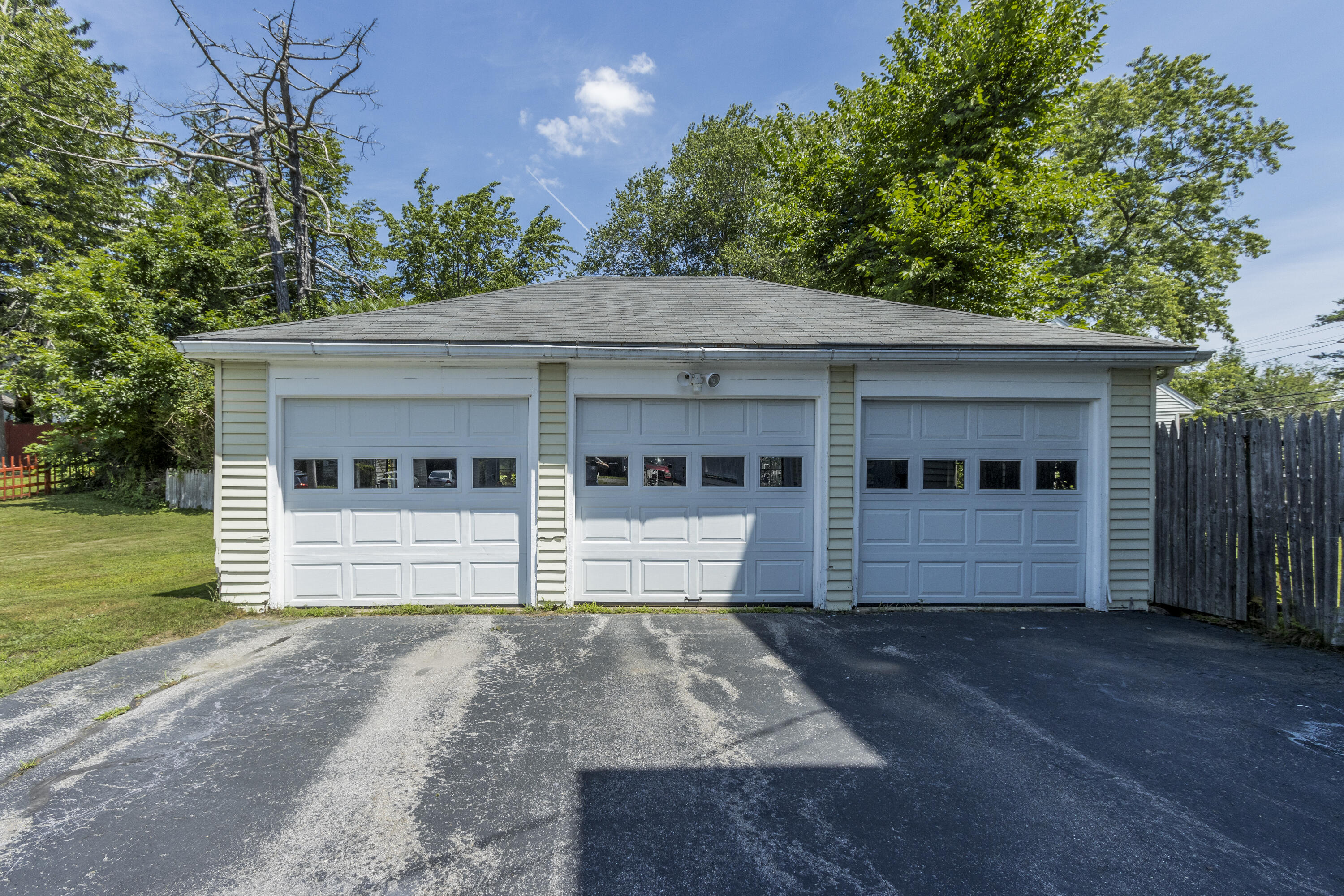 152 Allen Avenue Portland, ME 04103 - Photo 63 of 67 20240703JS-71126
