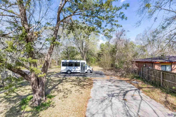 $18,000 | 2351 Plantation Drive, Baton Rouge, LA 70807