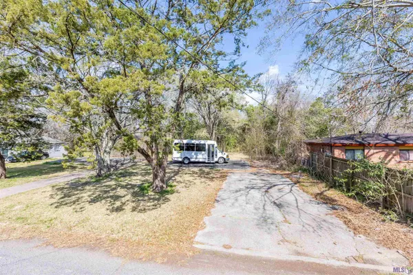 $18,000 | 2351 Plantation Drive, Baton Rouge, LA 70807