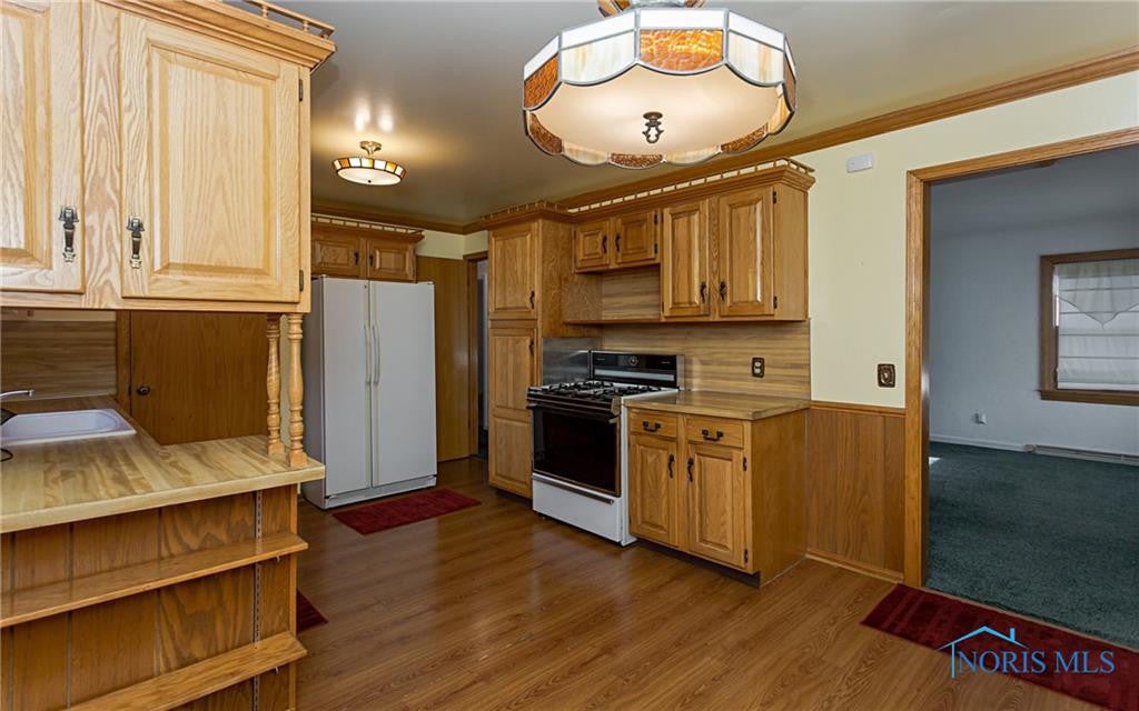 3844 Grantley Road Toledo, OH 43613 - Photo 7 of 36 Gallery Image 7
