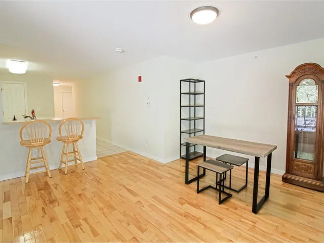 $512,500 | 91 Claire Point Road, Burlington, VT 05408