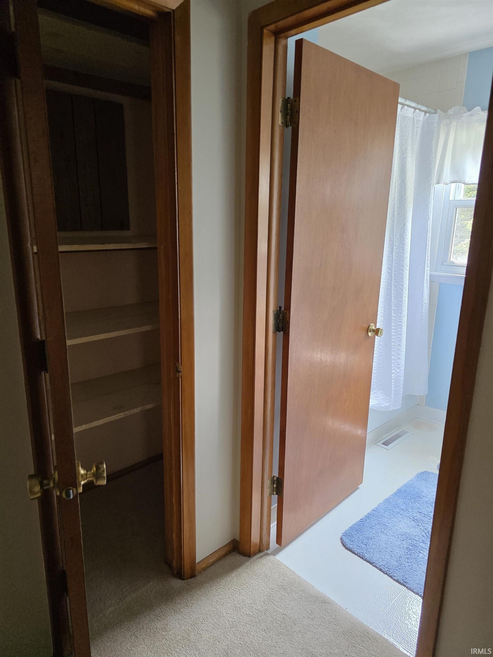 1619 West Arlington Road Bloomington, IN 47404 - Photo 12 of 23