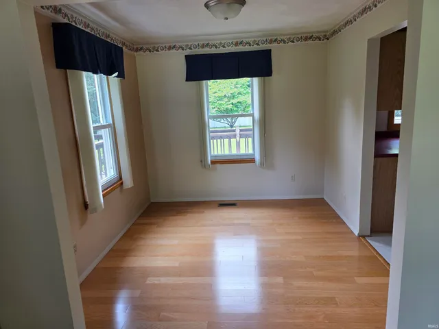 $2,000 | 1619 West Arlington Road, Bloomington, IN 47404