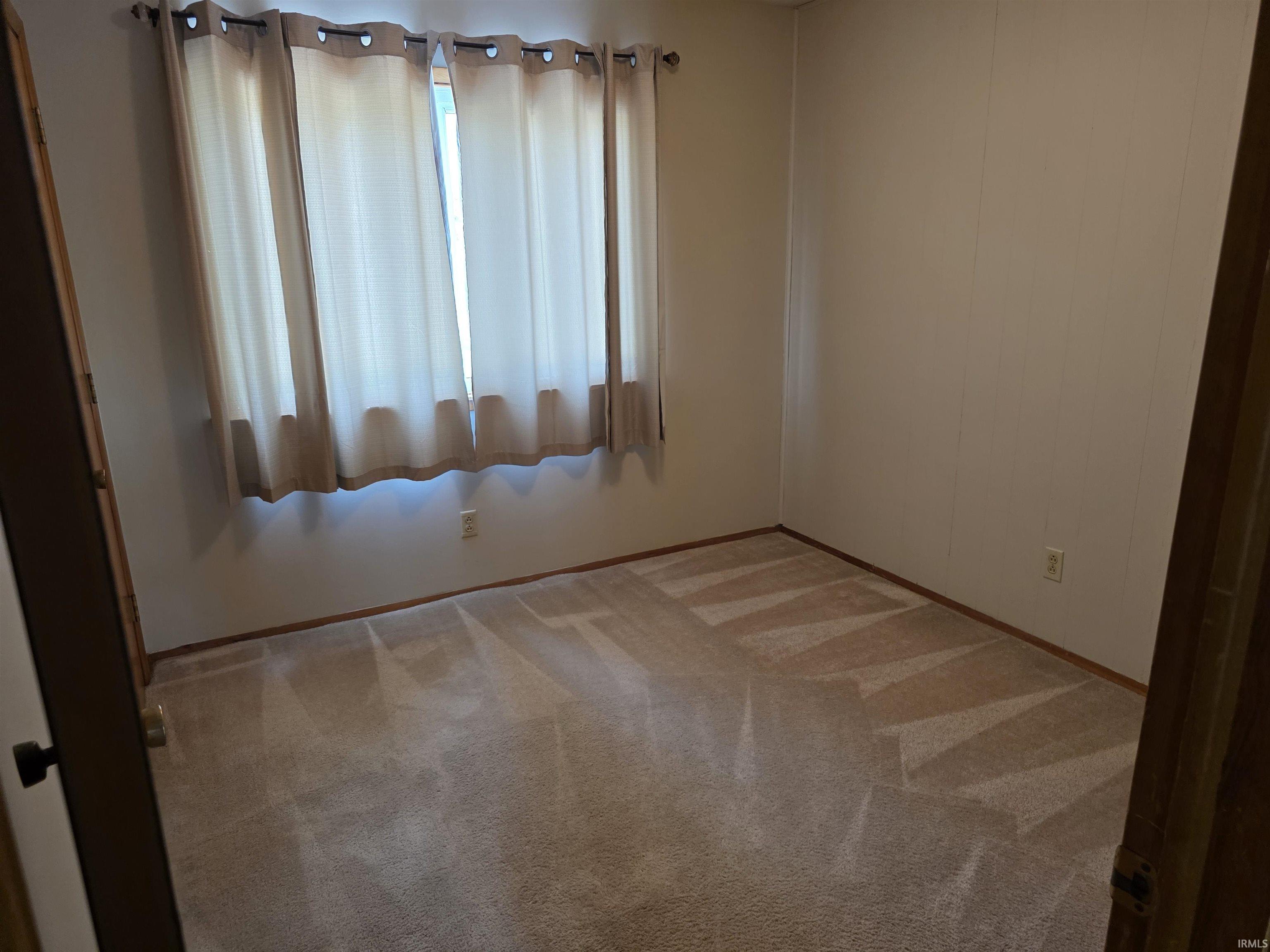 1619 West Arlington Road Bloomington, IN 47404 - Photo 7 of 23