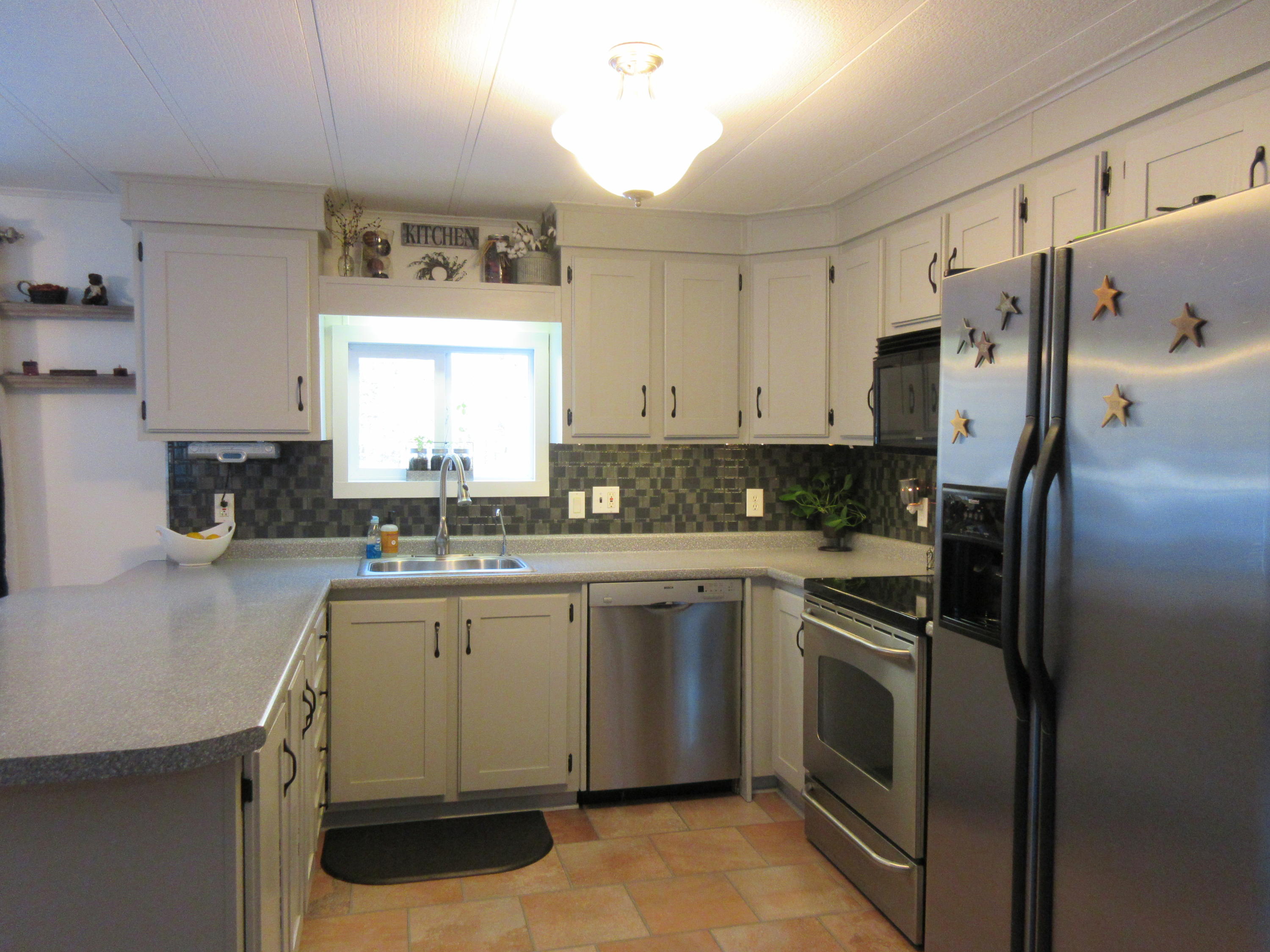 775 Empire Road Poland, ME 04274 - Photo 3 of 17 IMG_1658