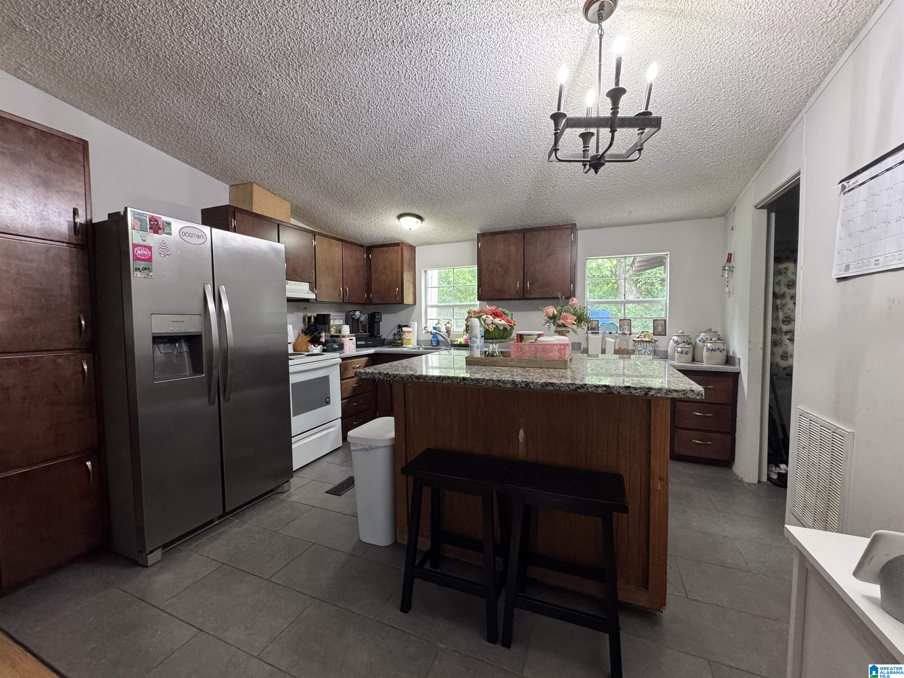 277 Maylene Lane Alabaster, AL 35114 - Photo 5 of 10