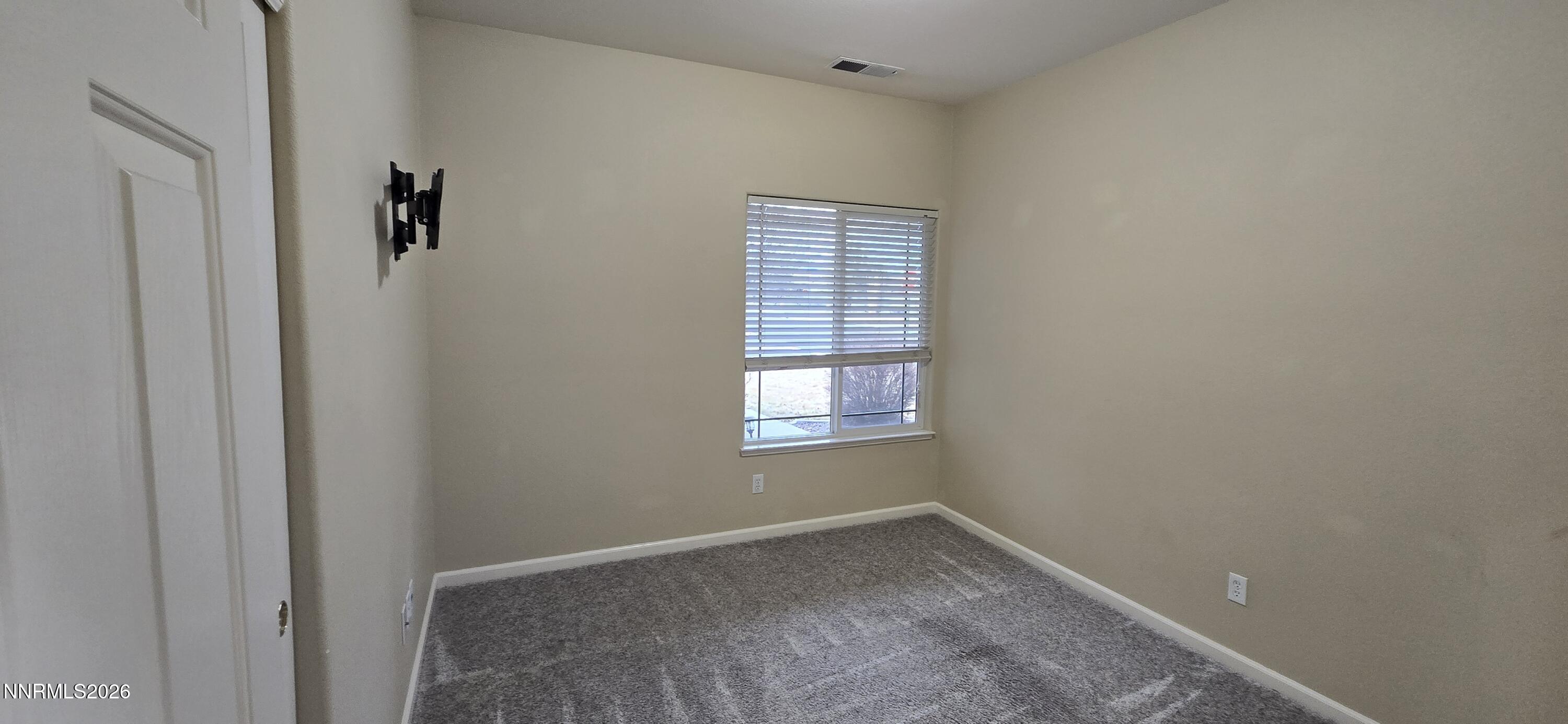 10210 Robilee Drive Reno, NV 89521 - Photo 37 of 56 bed 3 2nd