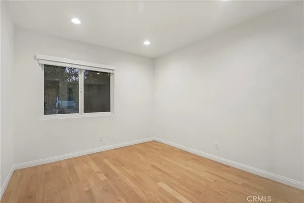 $6,500 | 11738 Andasol Avenue, Granada Hills, CA 91344