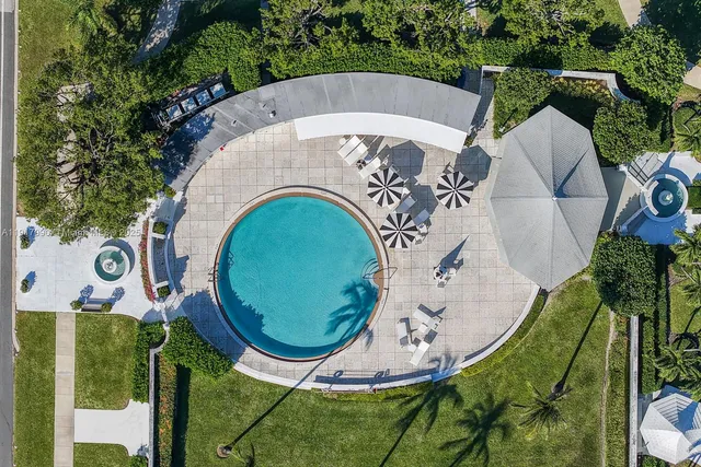 $13,450,000 | 2219 Ibis Isle Road East, Palm Beach, FL 33480