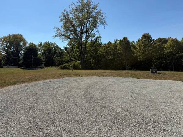 $74,900 | 7 Bam Lane, Brookville, IN 47012