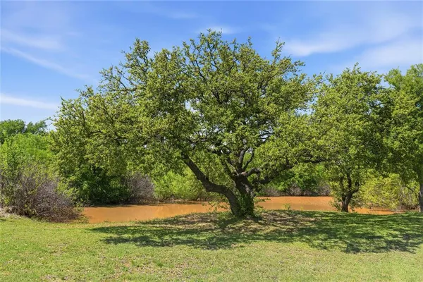 $975,000 | 324 Pr 2621, Santa Anna, TX 76878