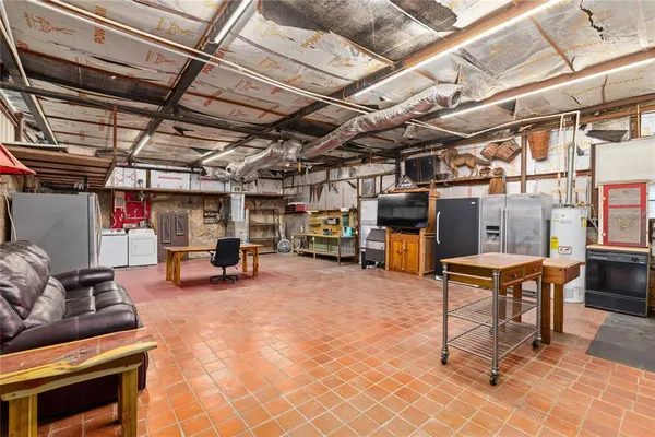 $975,000 | 324 Pr 2621, Santa Anna, TX 76878