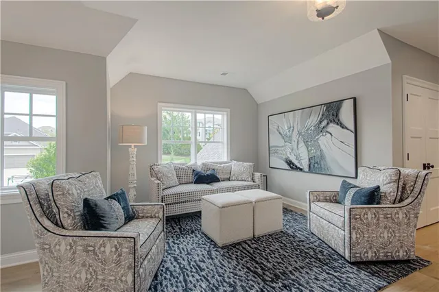 $2,995,000 | 27582 Highland Circle, Olathe, KS 66061