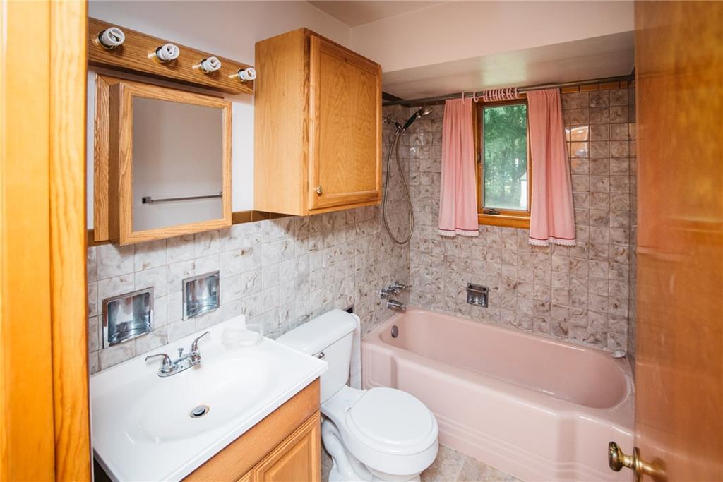 444 Twin Maples Road Derry, PA 15627 - Photo 16 of 25 Gallery Image 16