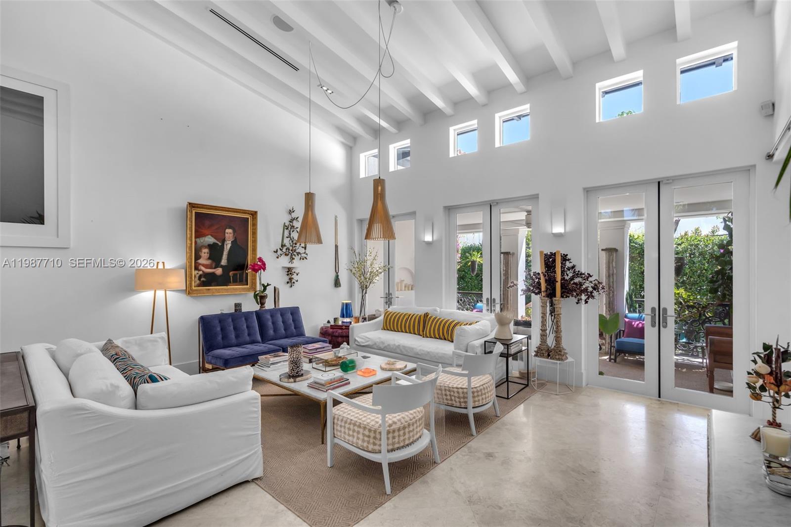 140 Hampton Lane Key Biscayne, FL 33149 - Photo 4 of 44