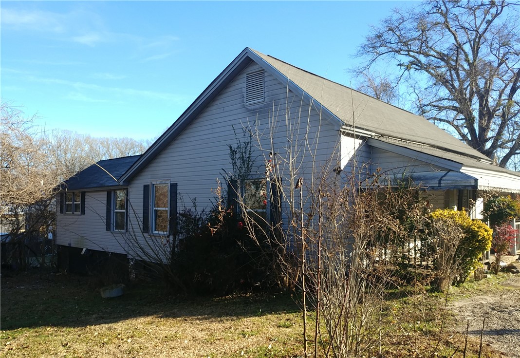 215 Overbrook Street Pickens, SC 29671 - Photo 1 of 1 Gallery Image 1