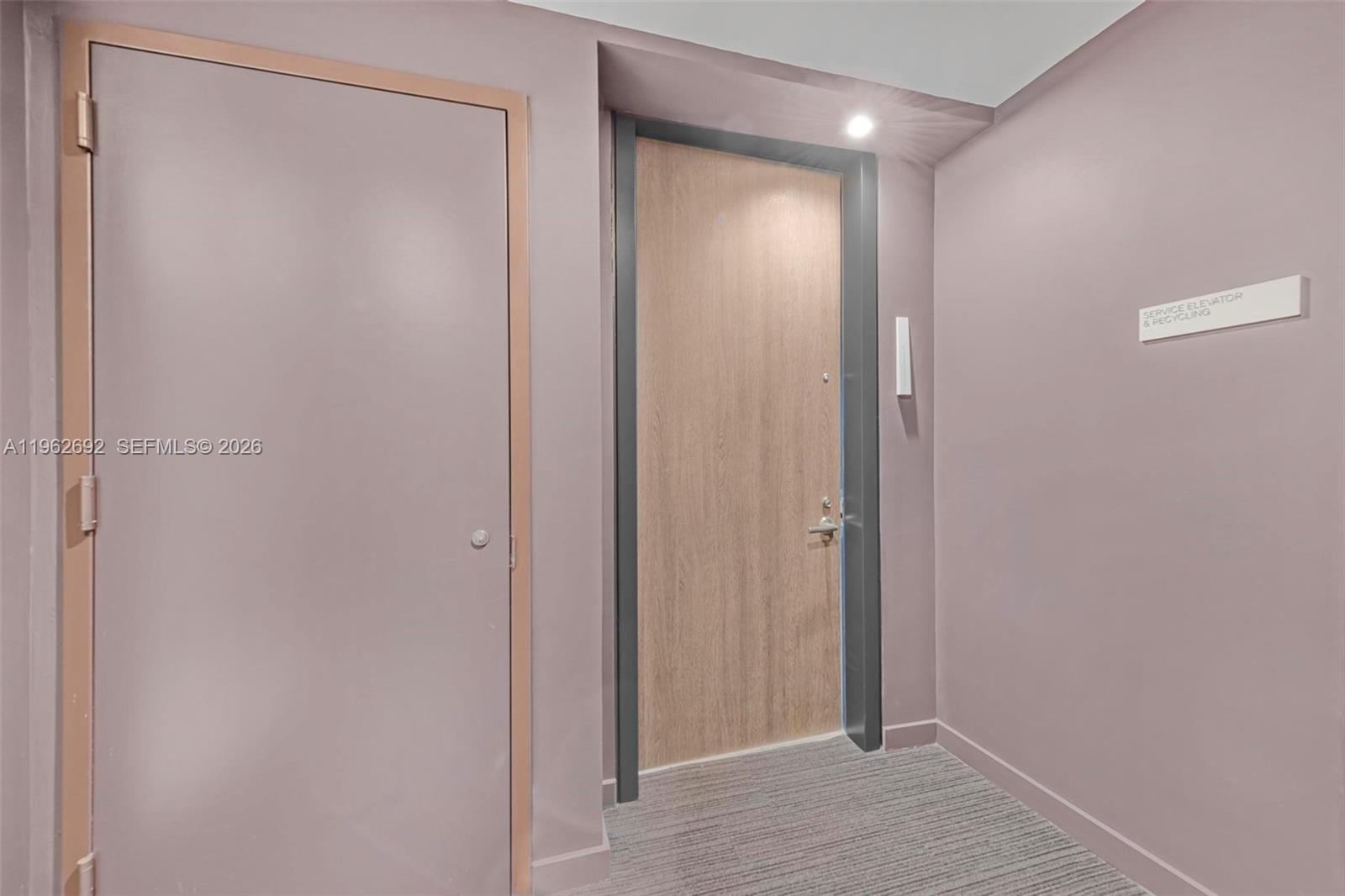 88 Southwest 7th Street, Unit 3806 Miami, FL 33130 - Photo 16 of 24 Foyer