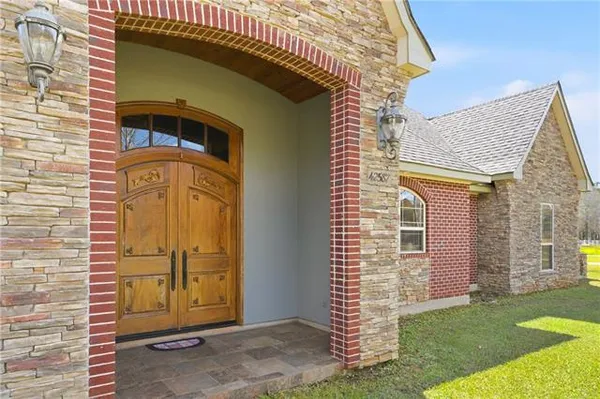 $679,000 | 42587 Pleasant Ridge Extension, Ponchatoula, LA 70454