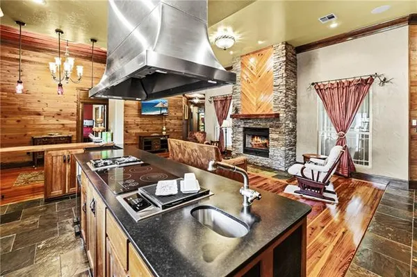 $679,000 | 42587 Pleasant Ridge Extension, Ponchatoula, LA 70454