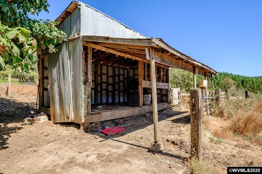 23601 Vaughn Road Veneta, OR 97487 - Photo 41 of 42 Gallery Image 41
