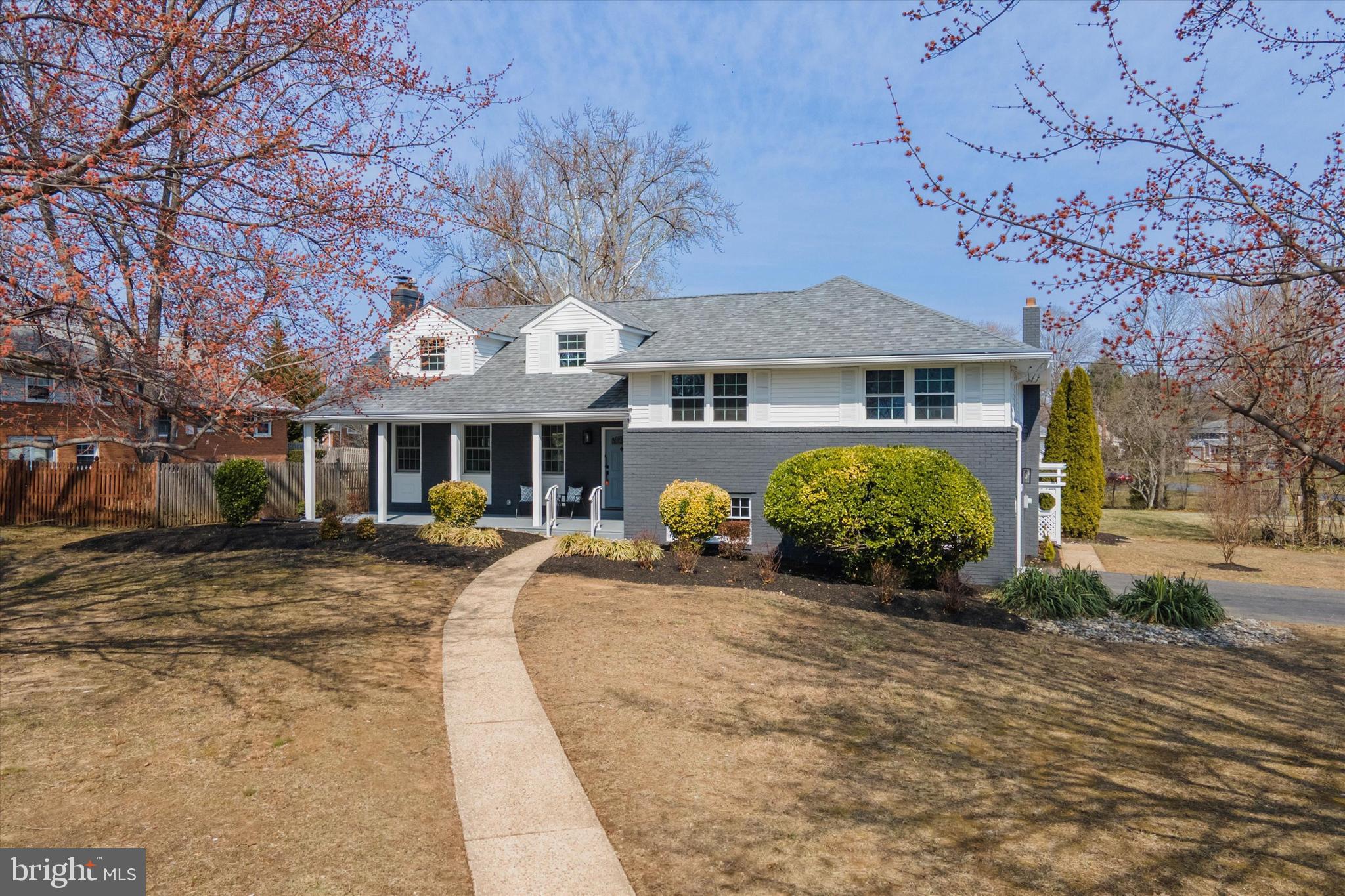 201 Devon Road Cinnaminson, NJ 08077 - Photo 2 of 32