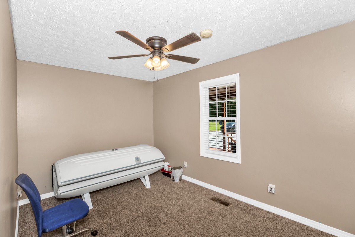 18121 Coffman Road Elkmont, AL 35620 - Photo 20 of 31
