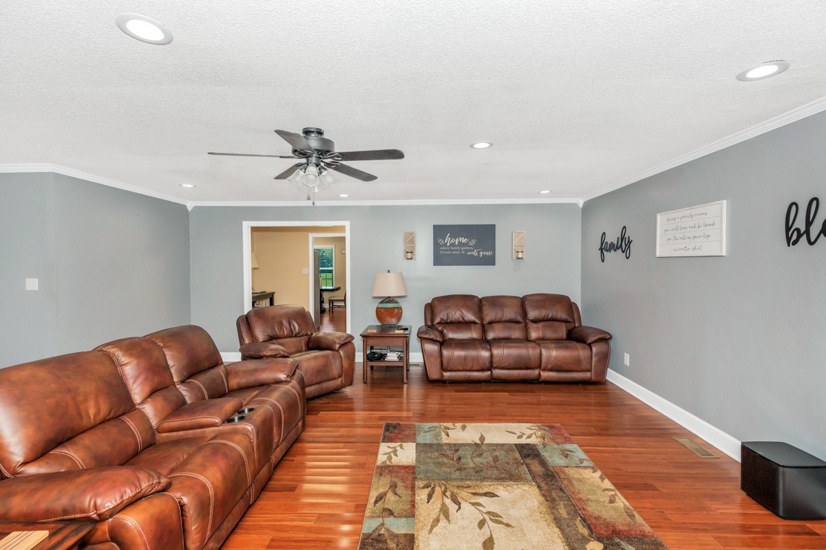 18121 Coffman Road Elkmont, AL 35620 - Photo 8 of 31