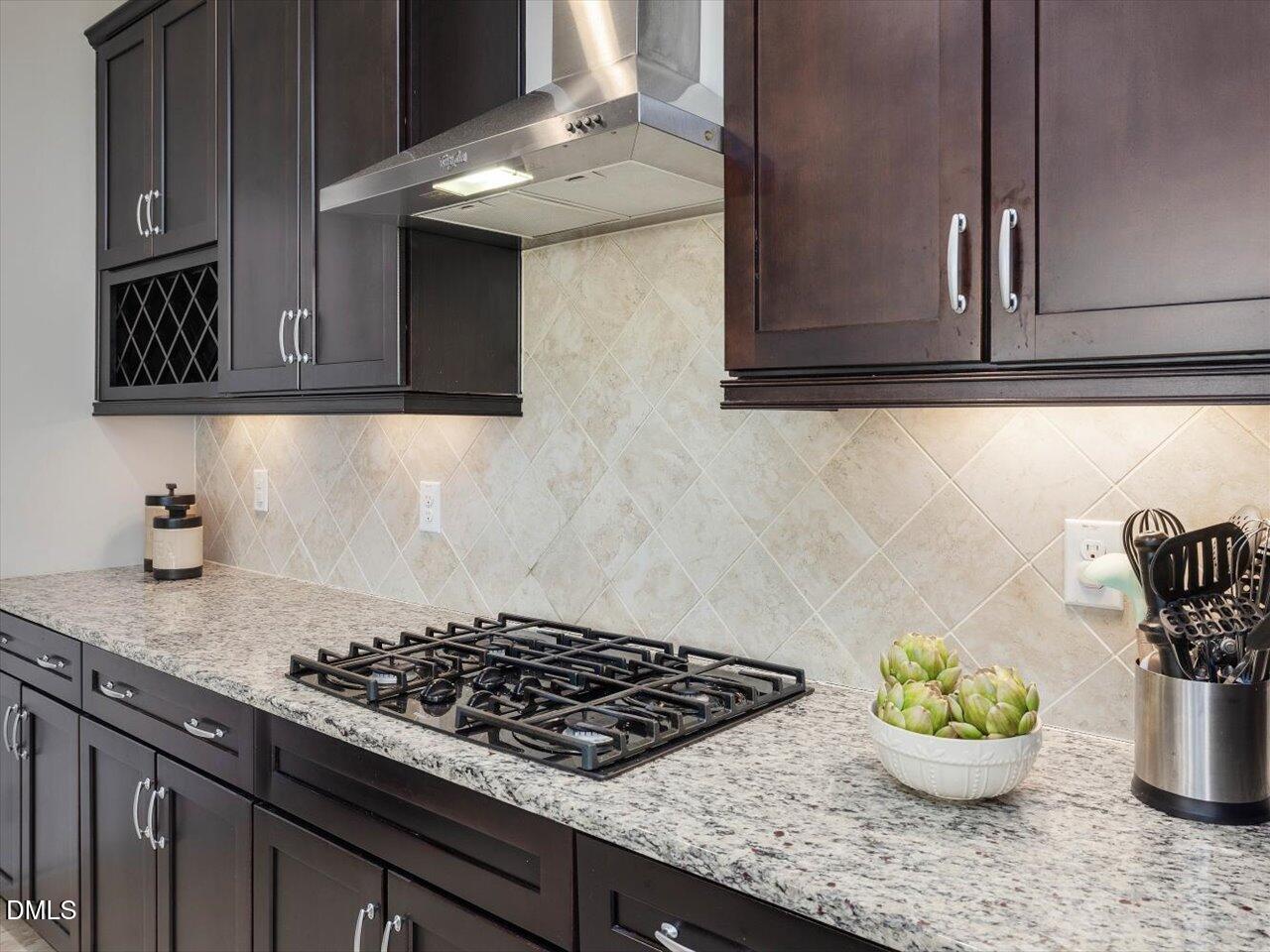 508 Ferry Court Wake Forest, NC 27587 - Photo 20 of 61 25-Kitchen