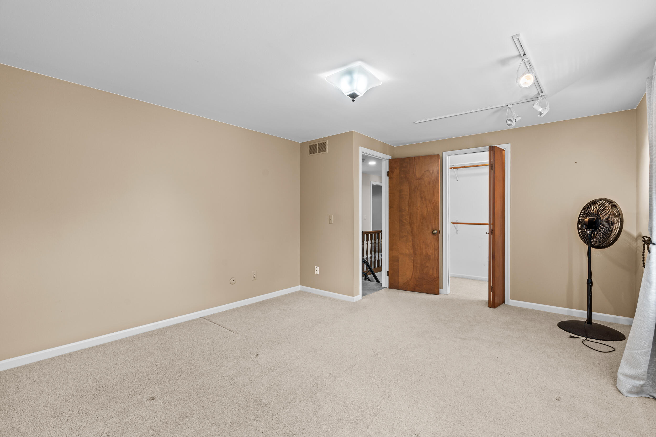 774 Baylor Road Rochester Hills, MI 48309 - Photo 27 of 47 Bedroom
