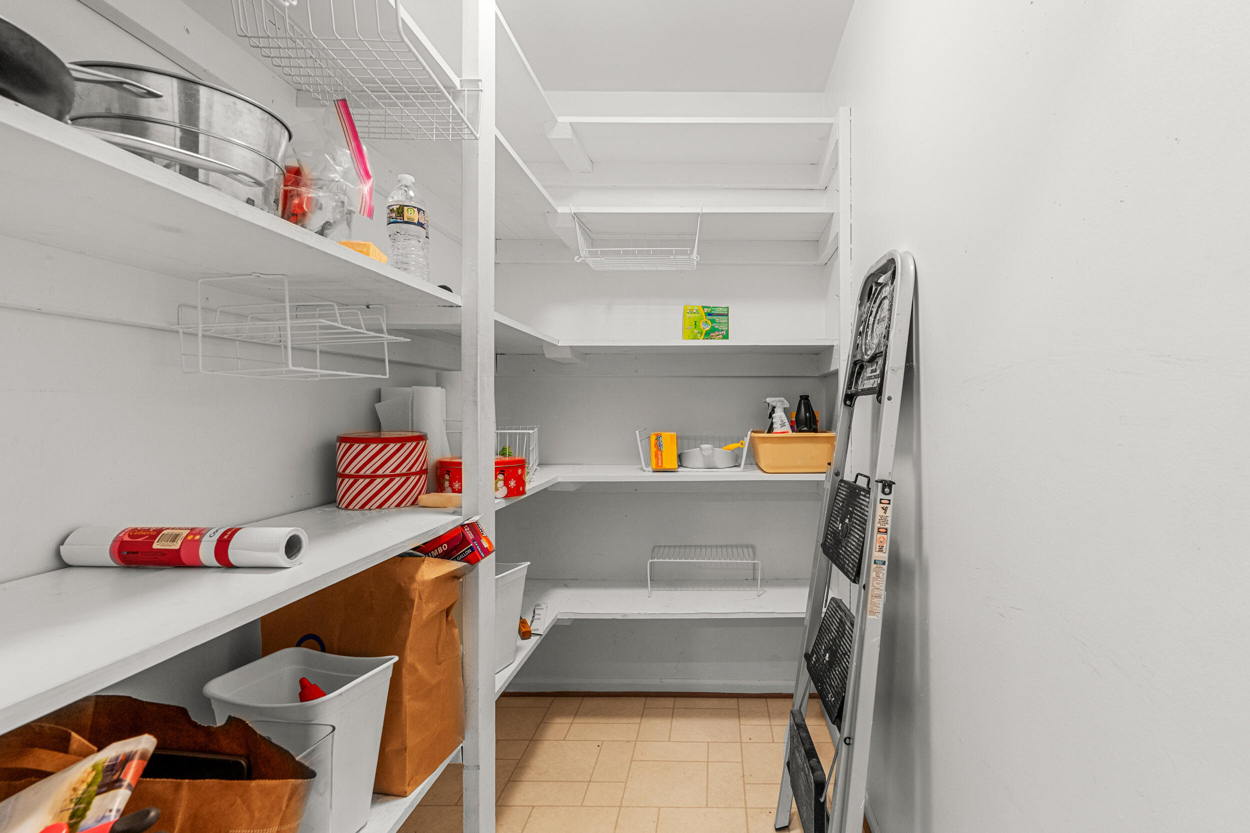 774 Baylor Road Rochester Hills, MI 48309 - Photo 32 of 47 Pantry