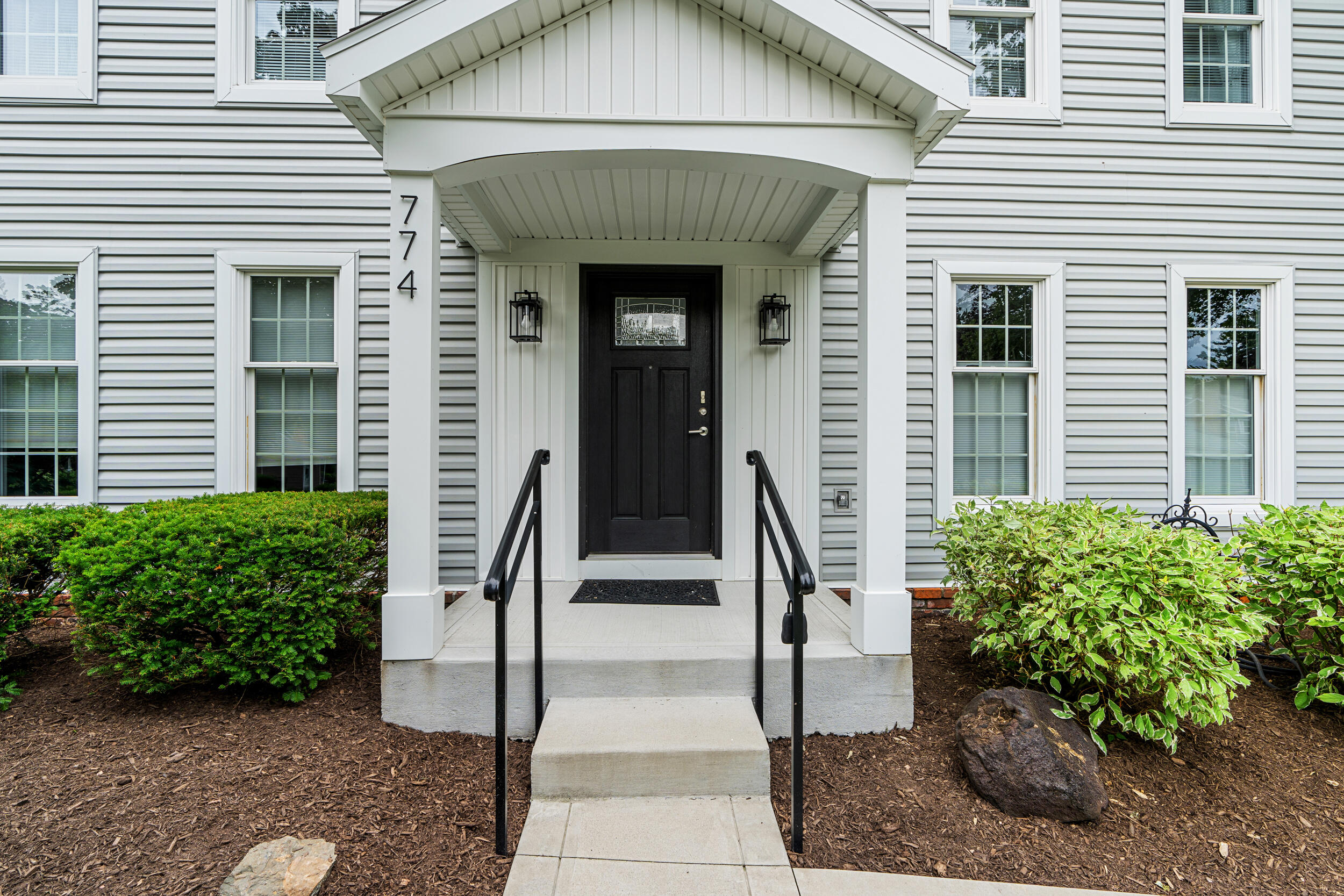 774 Baylor Road Rochester Hills, MI 48309 - Photo 38 of 47 FRONT