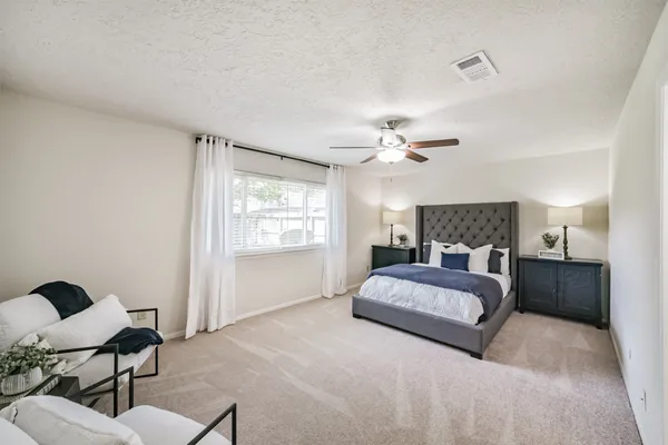 $274,995 | 19635 Moonhollow Drive, Houston, TX 77084