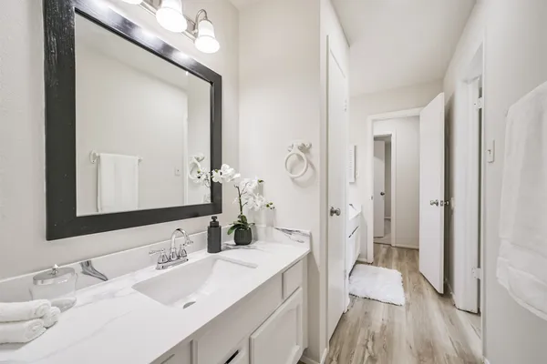 $274,995 | 19635 Moonhollow Drive, Houston, TX 77084