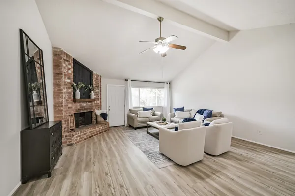 $274,995 | 19635 Moonhollow Drive, Houston, TX 77084