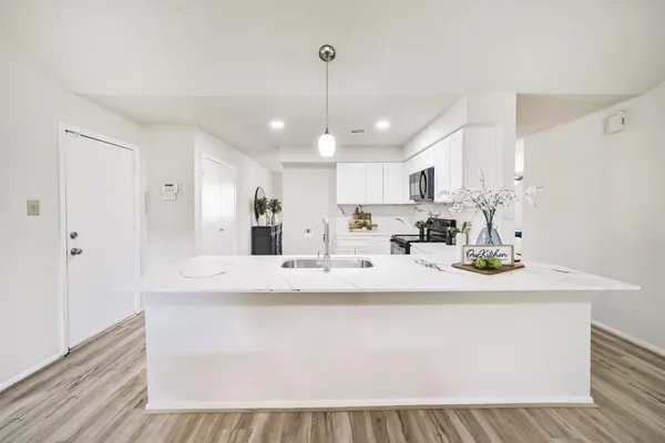 $274,995 | 19635 Moonhollow Drive, Houston, TX 77084