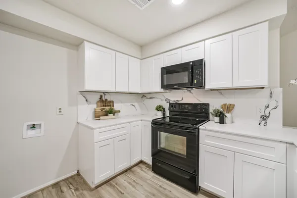 $274,995 | 19635 Moonhollow Drive, Houston, TX 77084