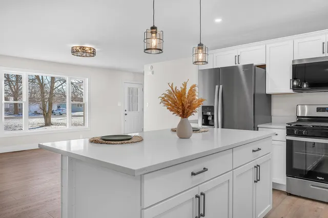 $389,900 | 14244 South 1050 West, Wanatah, IN 46390