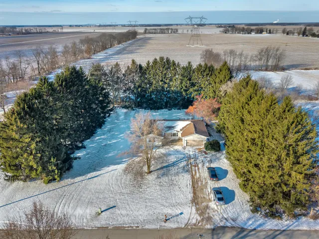 $389,900 | 14244 South 1050 West, Wanatah, IN 46390