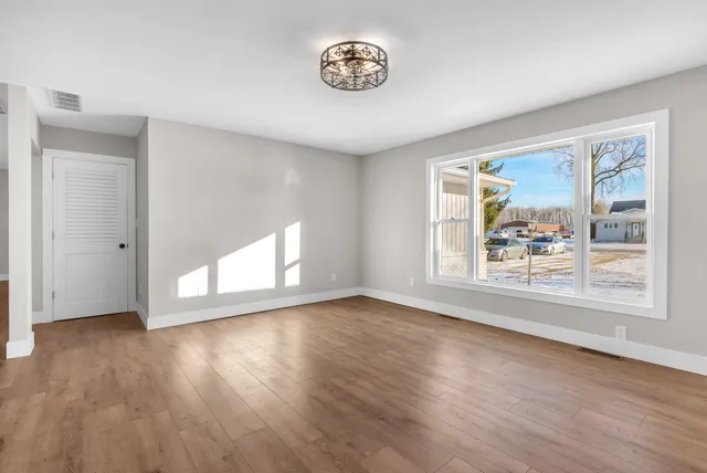 $389,900 | 14244 South 1050 West, Wanatah, IN 46390