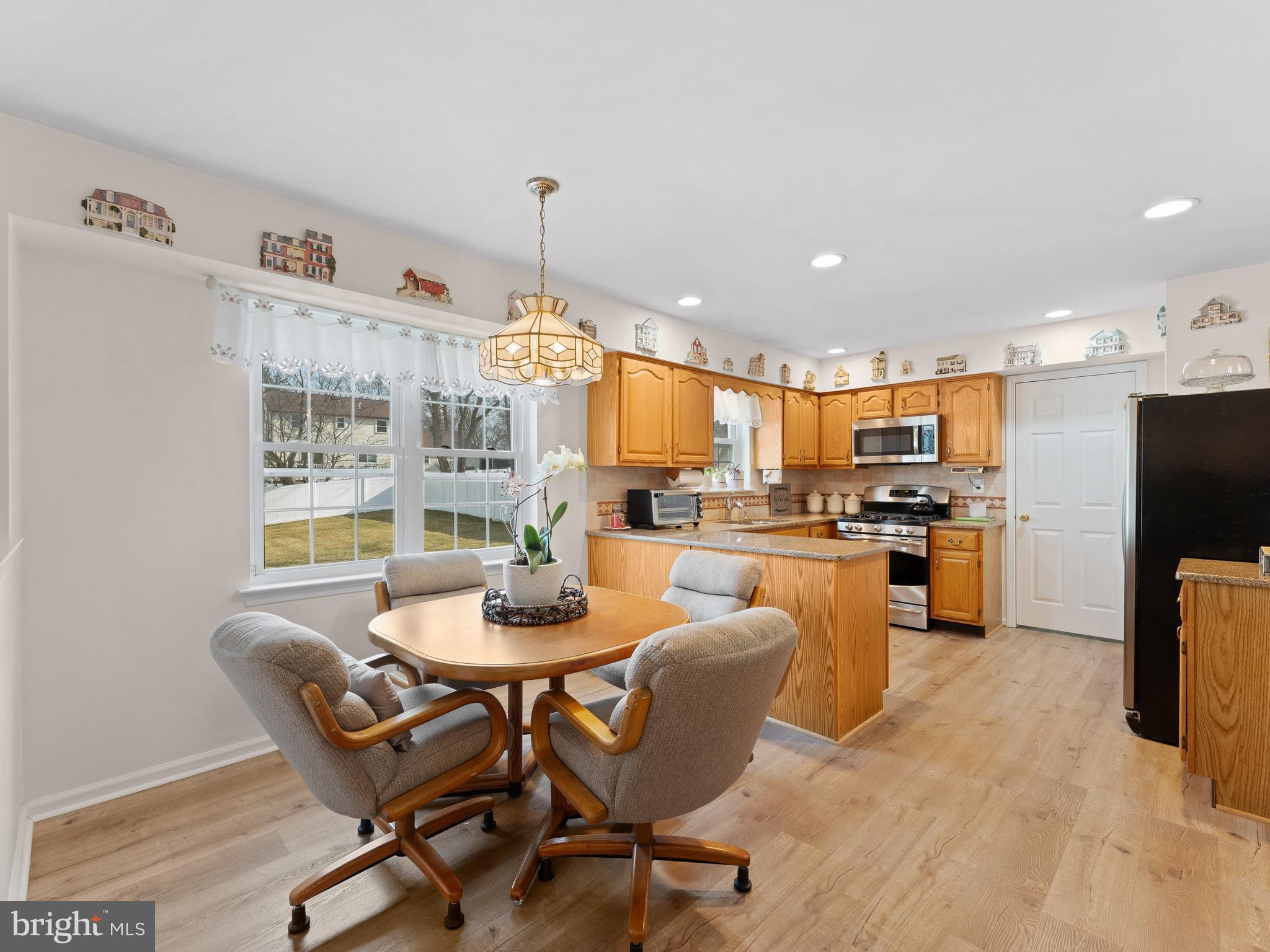 665 Pickering Road Southampton, PA 18966 - Photo 15 of 50 Gallery Image 15