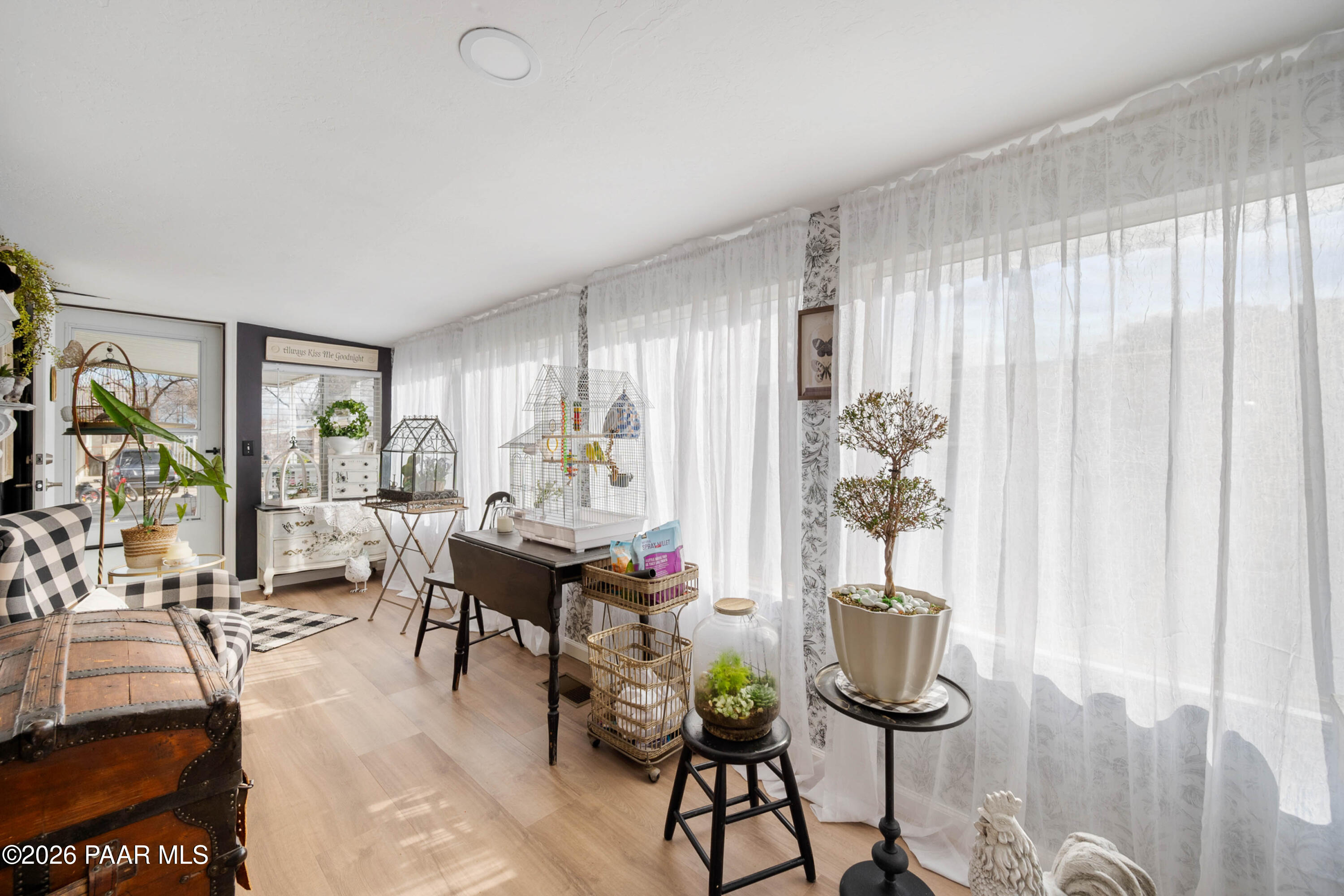 1165 Rocking M Lane Dewey, AZ 86327 - Photo 4 of 30 a living room with furniture and a large window